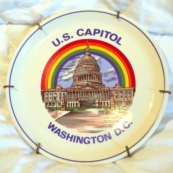 Rainbow over United States Capitol Hanging plate